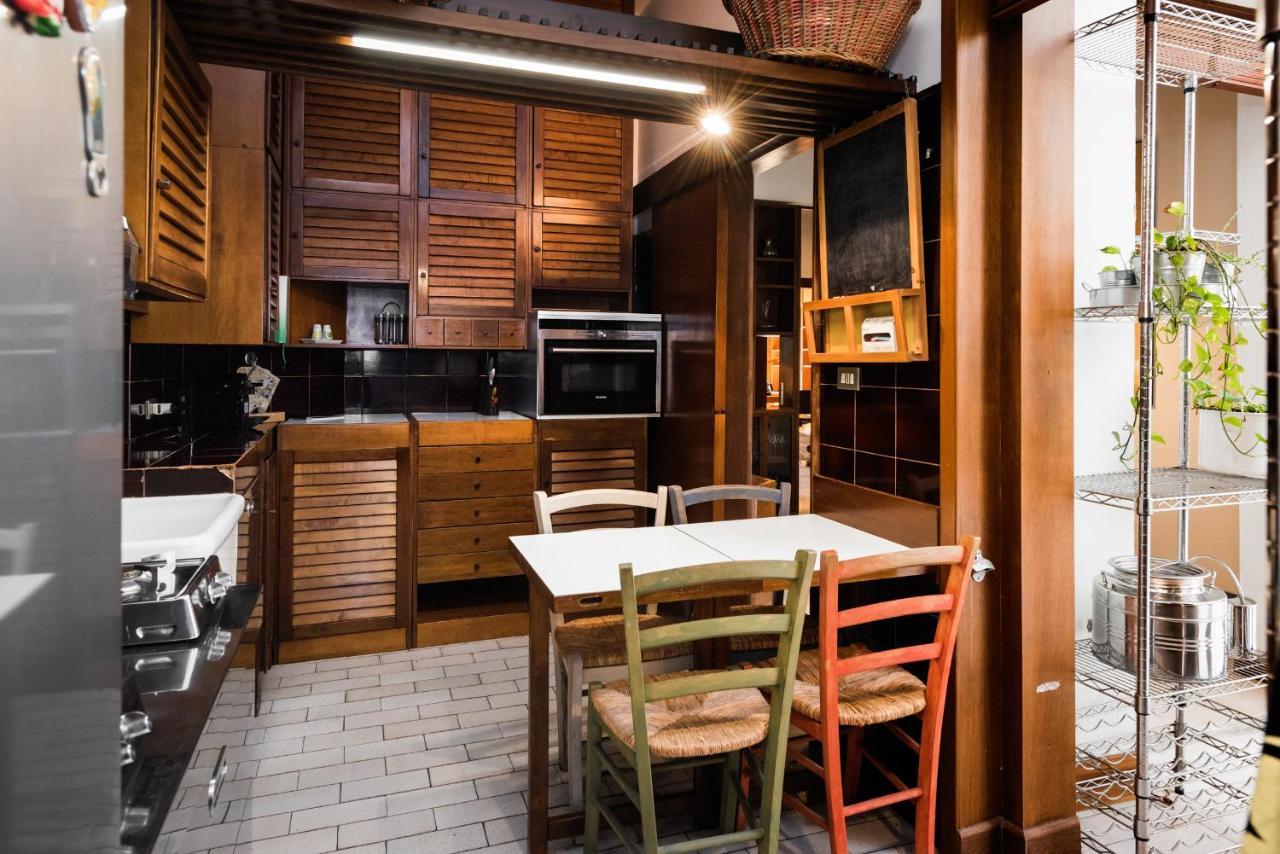 ヴェローナFlats4Rent Residenza Ai Tigliアパートメント エクステリア 写真