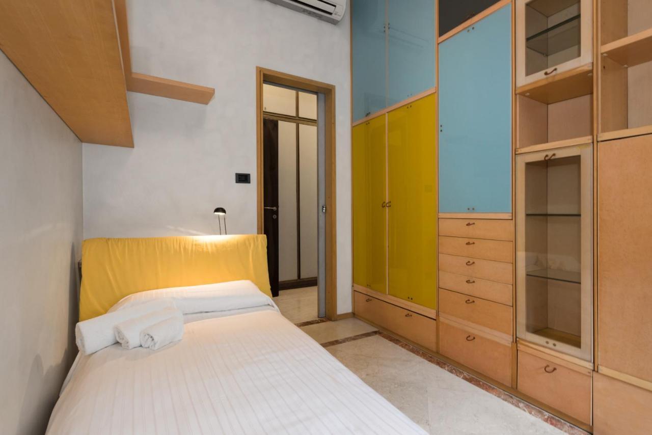 ヴェローナFlats4Rent Residenza Ai Tigliアパートメント エクステリア 写真